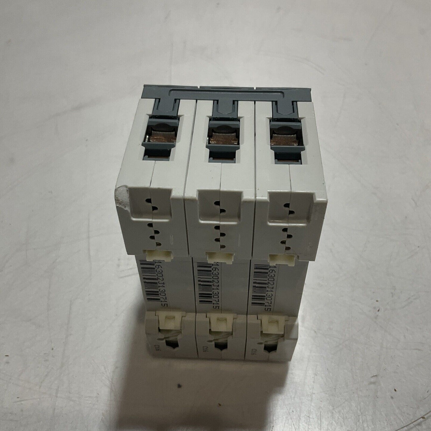 SIEMENS  5SY4316-7 MINIATURE CIRCUIT BREAKER 440V  U3S