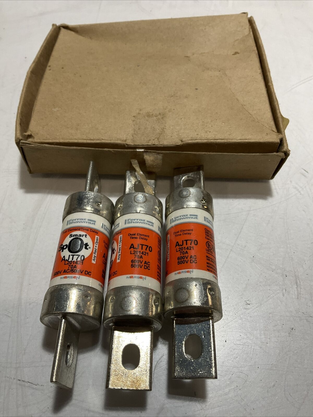 FERRAZ SHAWMUT AJT70  DUAL ELEMENT TIME DELAY 70A 600VDC CLASS J LOT OF 3 RM6