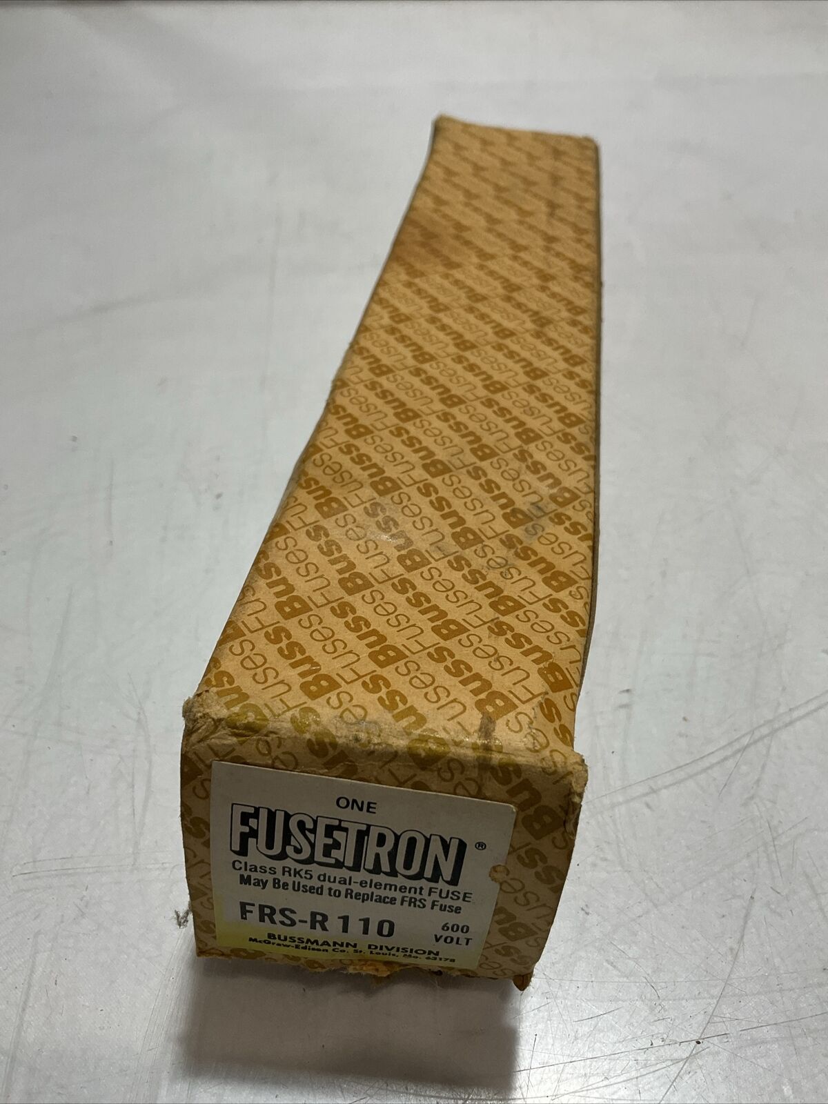 FUSETRON FRS-R110 CLASS RK5 DUAL-ELEMENT FUSE 300V LOT OF 3 U3S