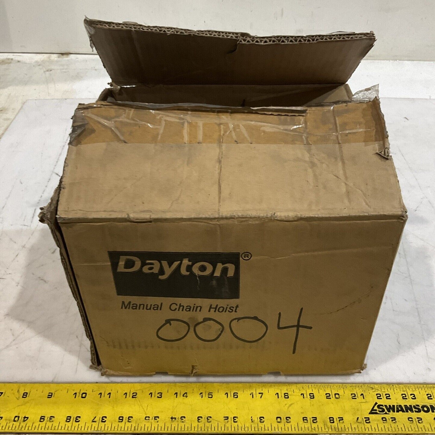 DAYTON  1VW56  1TON MANUAL  HAND CHAIN HOIST  U3S