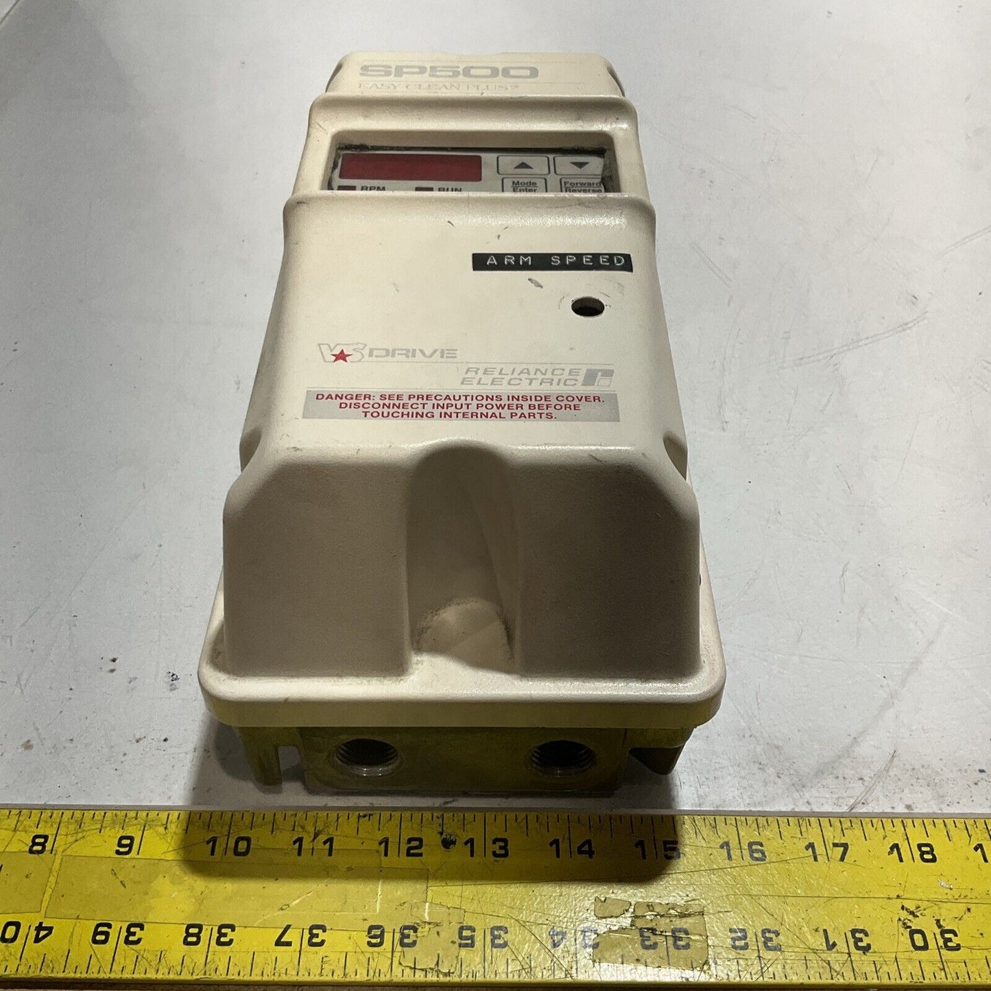 RELIANCE 1SU24001 1HP ELECTRIC SP500 EASY CLEAN PLUS  ARM SPEED VS DRIVE U3S