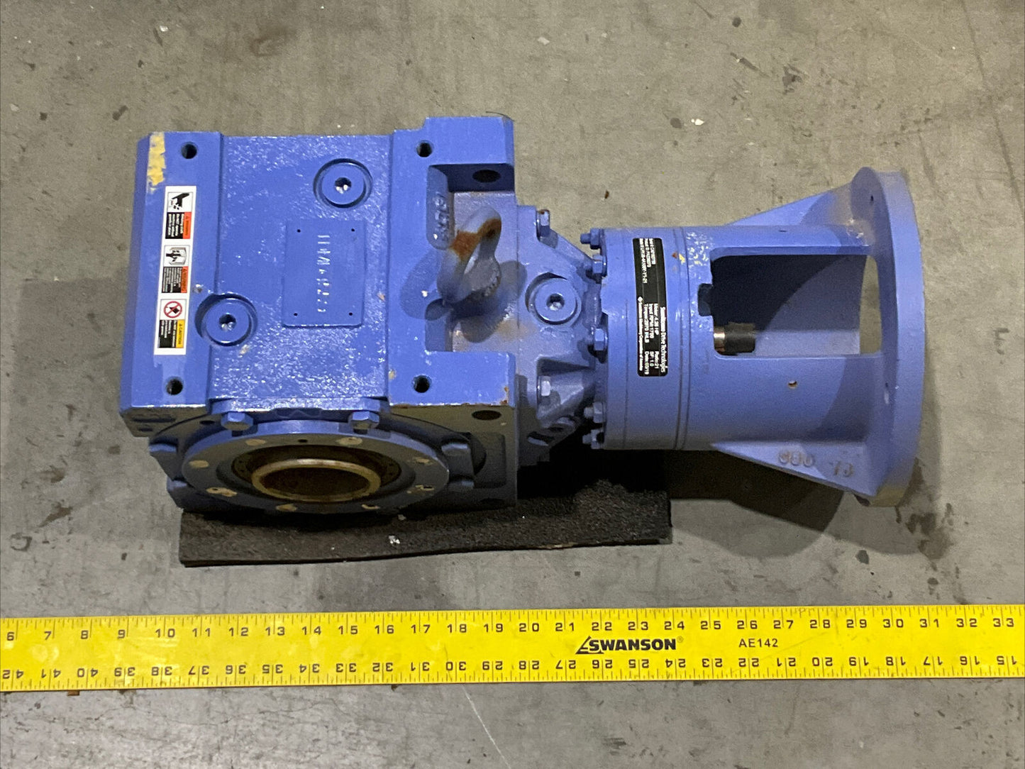 SUMITOMO LHYJS-4A105Y-Y1-21 4.26HP MOTOR 1750RPM RATIO 21:1 2970 INLB 222