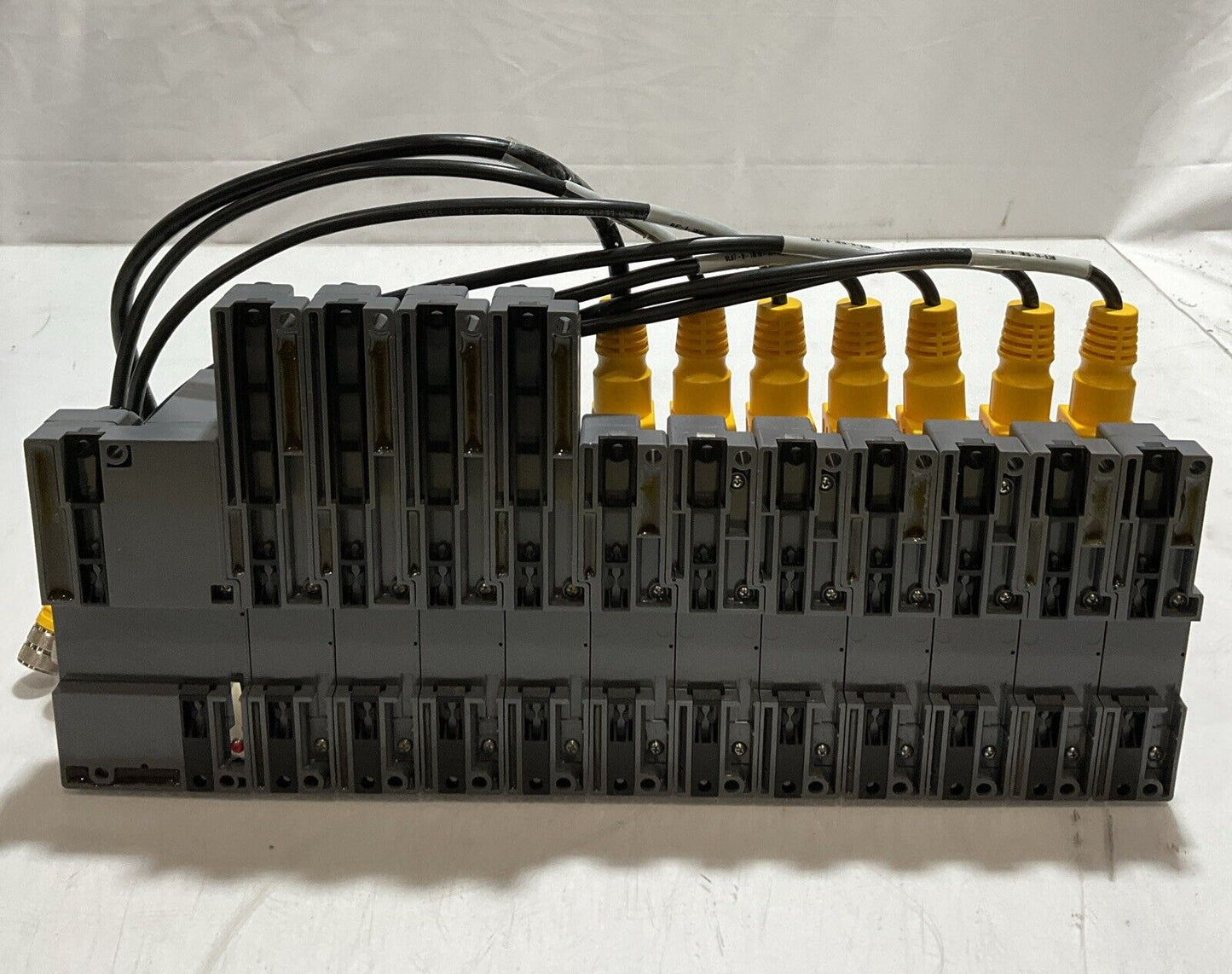 TURCK 165K100 BL67 TW-CO 8DI-P 8DO-0,5A-P BL67-B-4M12-P CANOPEN ASSEMBLY U3S