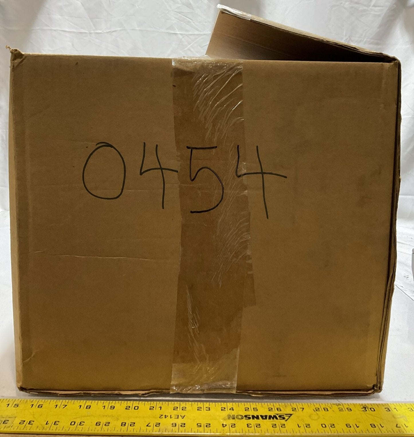 METROLOGIC IS8300 HOLOTRAK OMINI DIRECTIONAL SCANNER  U3S