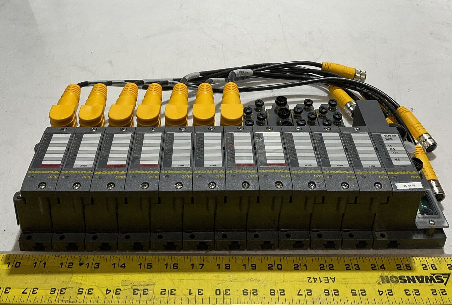 TURCK 165K100 BL67 TW-CO 8DI-P 8DO-0,5A-P BL67-B-4M12-P CANOPEN ASSEMBLY U3S