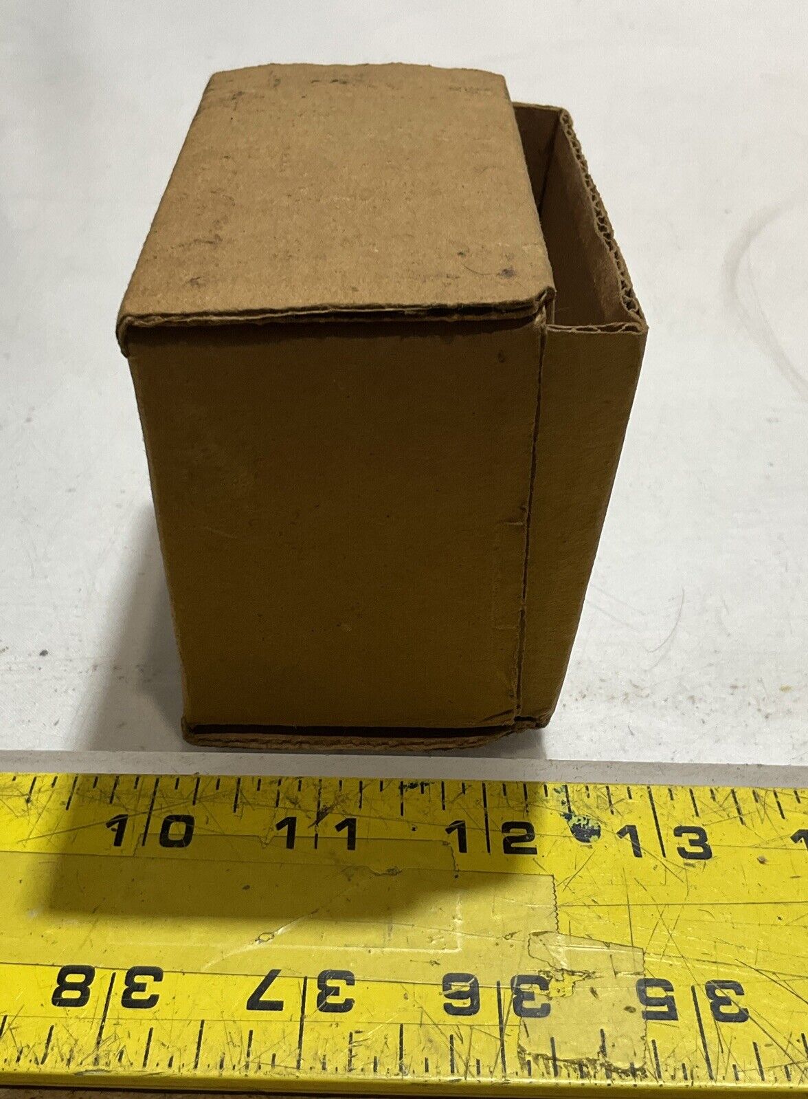 FURNAS 75D70233F  MAGNETIC COIL VOLTAGE MODEL F CONTACTOR 120V 60HZ U3S