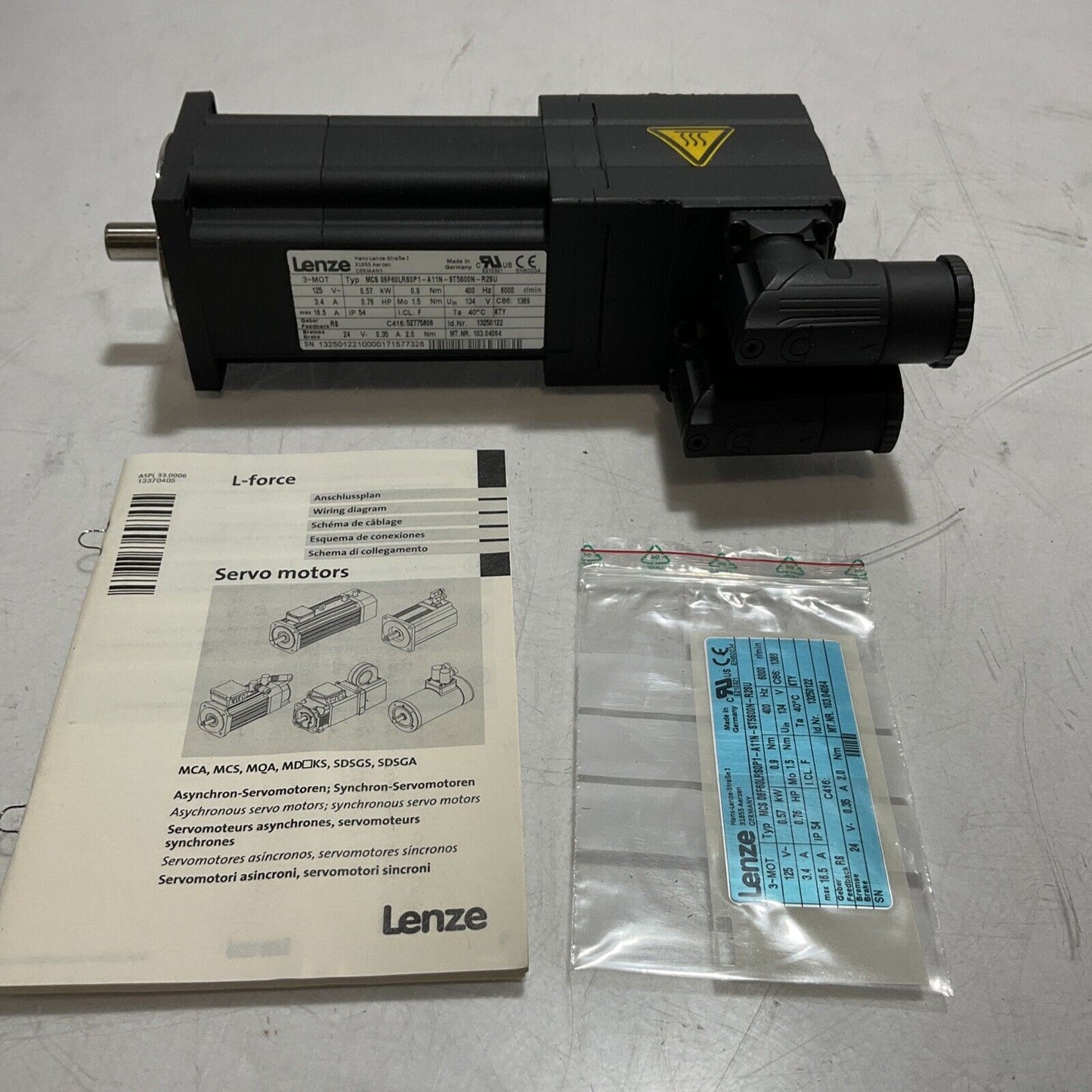 LENZE MCS 06F60LRS0P1-A11N-ST5500N-R2SU SERVO MOTOR U3S