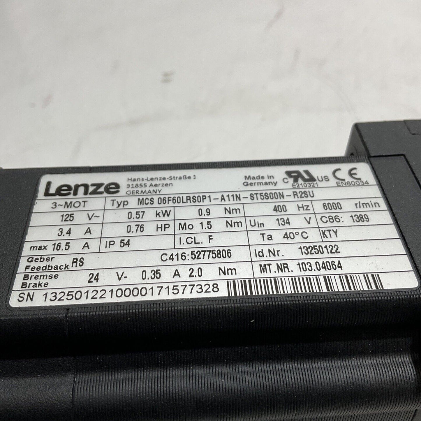 LENZE MCS 06F60LRS0P1-A11N-ST5500N-R2SU SERVO MOTOR U3S