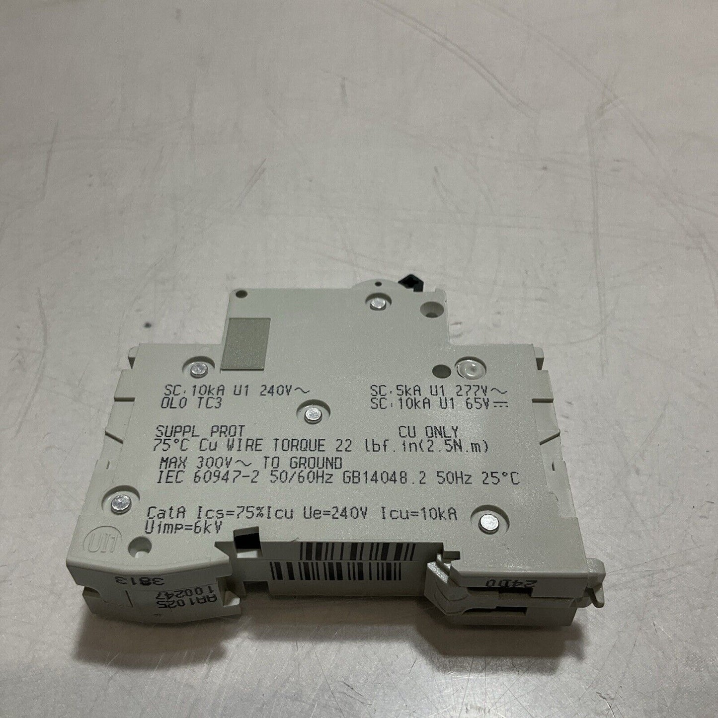 SCHNEIDER ELECTRIC 60163 MULTI 9 CIRCUIT BREAKER 2 POLE C60 D 15A U3S