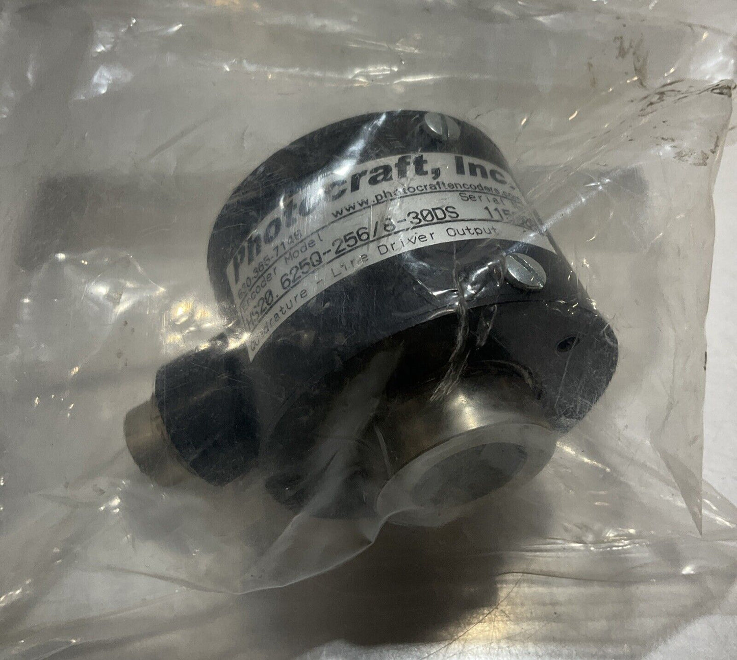 PHOTOCRAFT HS20.625Q-256/8-30DS HOLLOW SHAFT INCREMENTAL ENCODER U3S