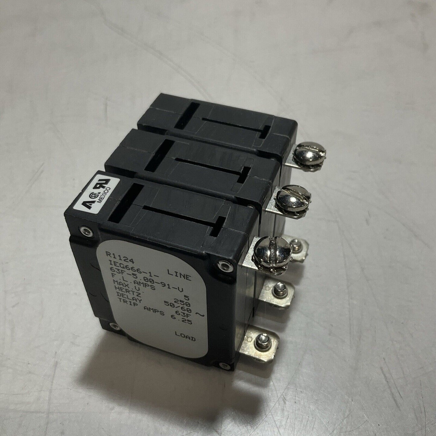 AIRPAX IEG666-1-63F-5.00-91-V  CIRCUIT  BREAKER  3POLESCREW  U3S