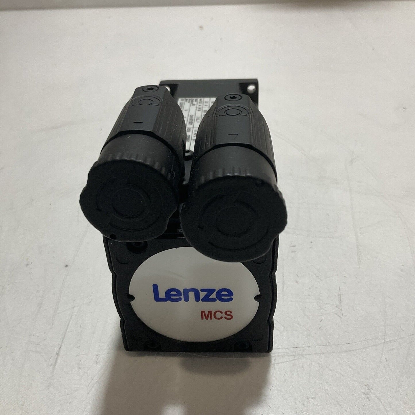 LENZE 13256657 MCS 06F41LRS0B0-B11N-ST5S00N-R2SU ST.STARR SERVO MOTOR U3S