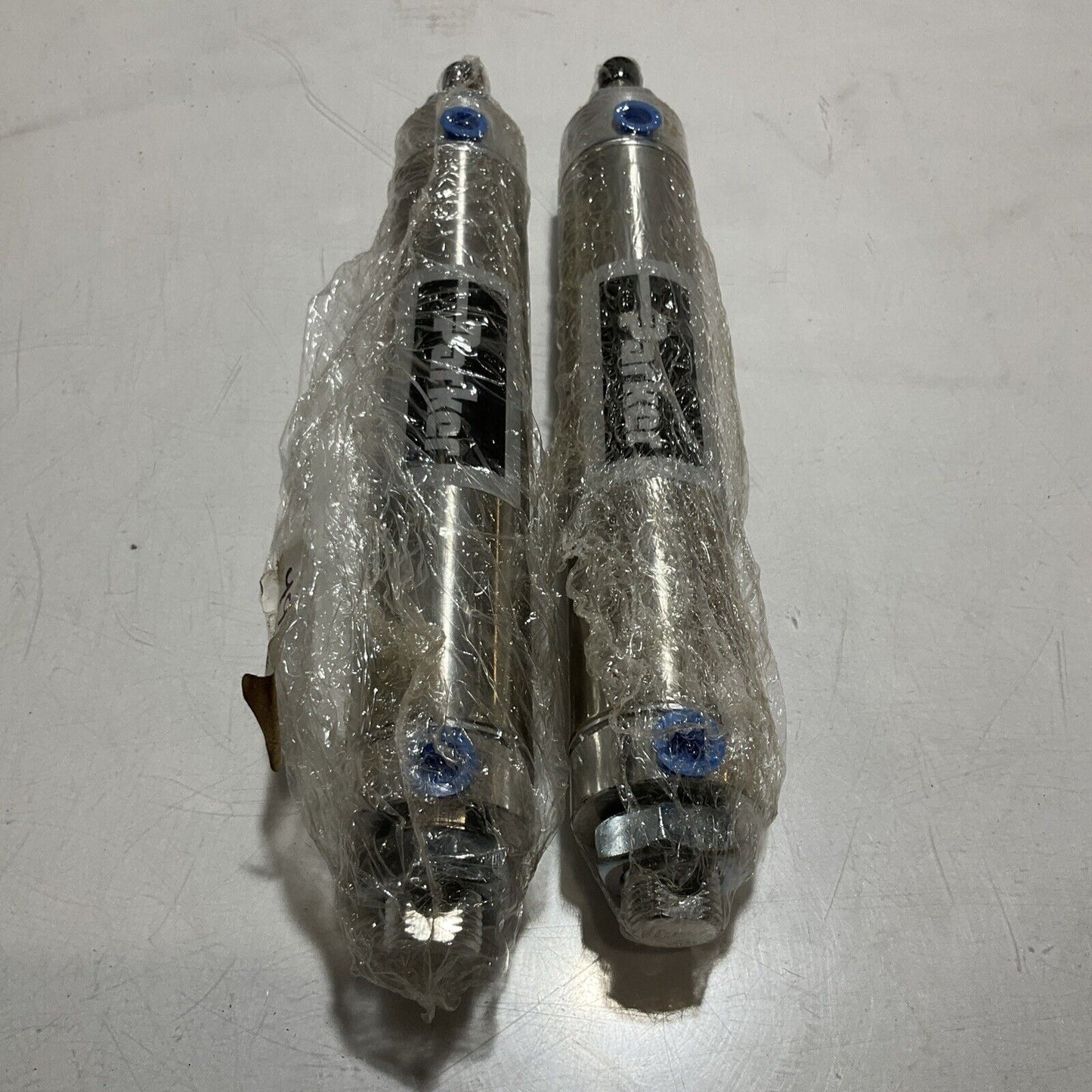 PARKER  49J813 1.50dxpsr06.00 AIR CYLINDER SILVER 250PSI  LOT OF 2  U3S