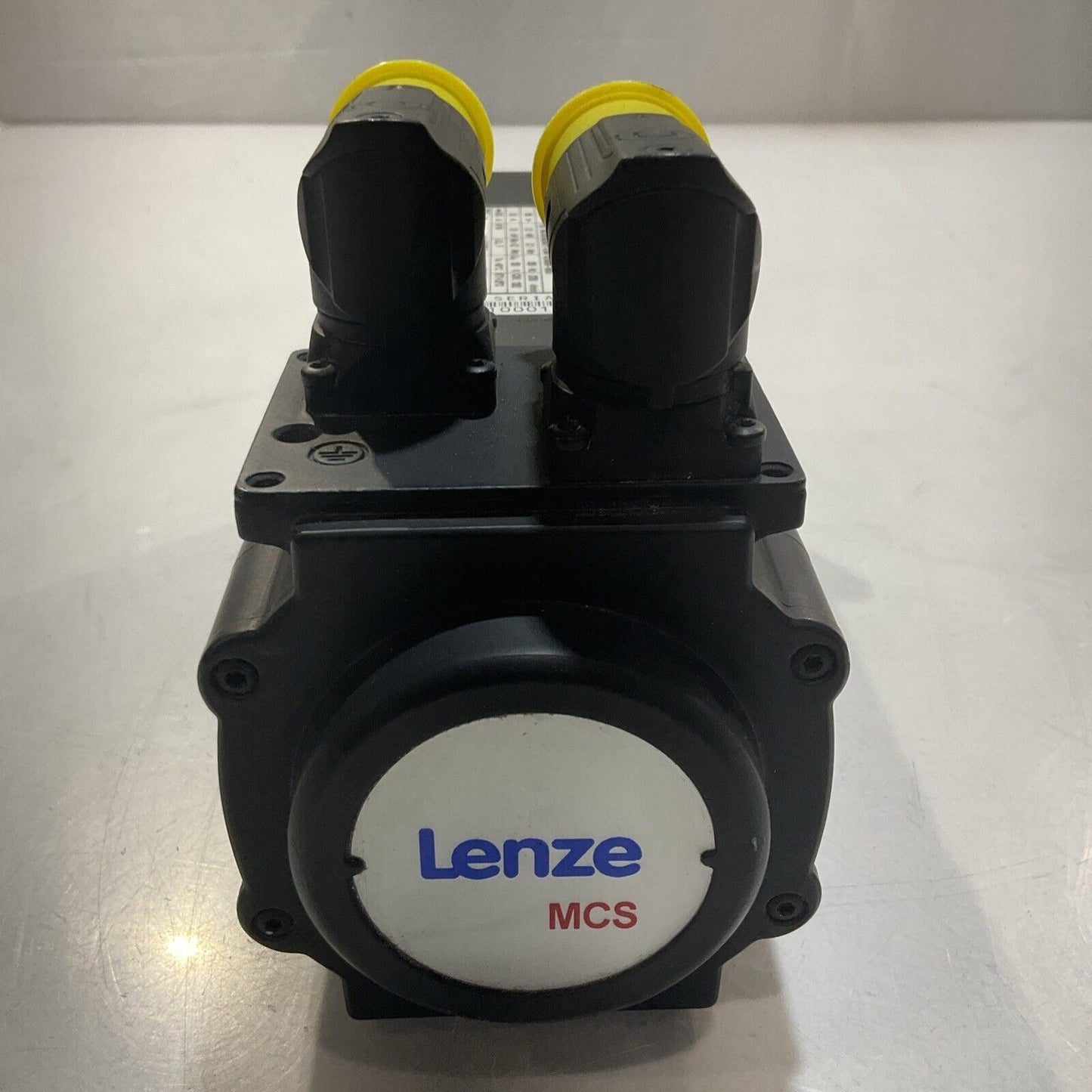 LENZE MCS 09F38LRS0P1 SERVO MOTOR U3S