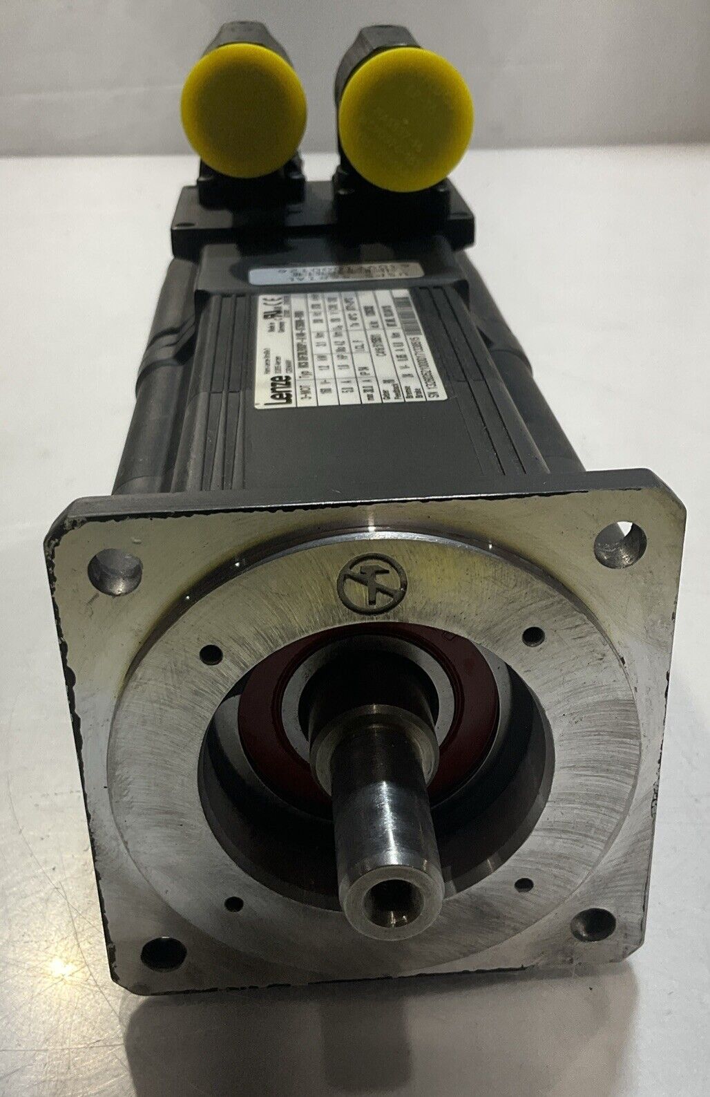 LENZE MCS 09F38LRS0P1 SERVO MOTOR U3S