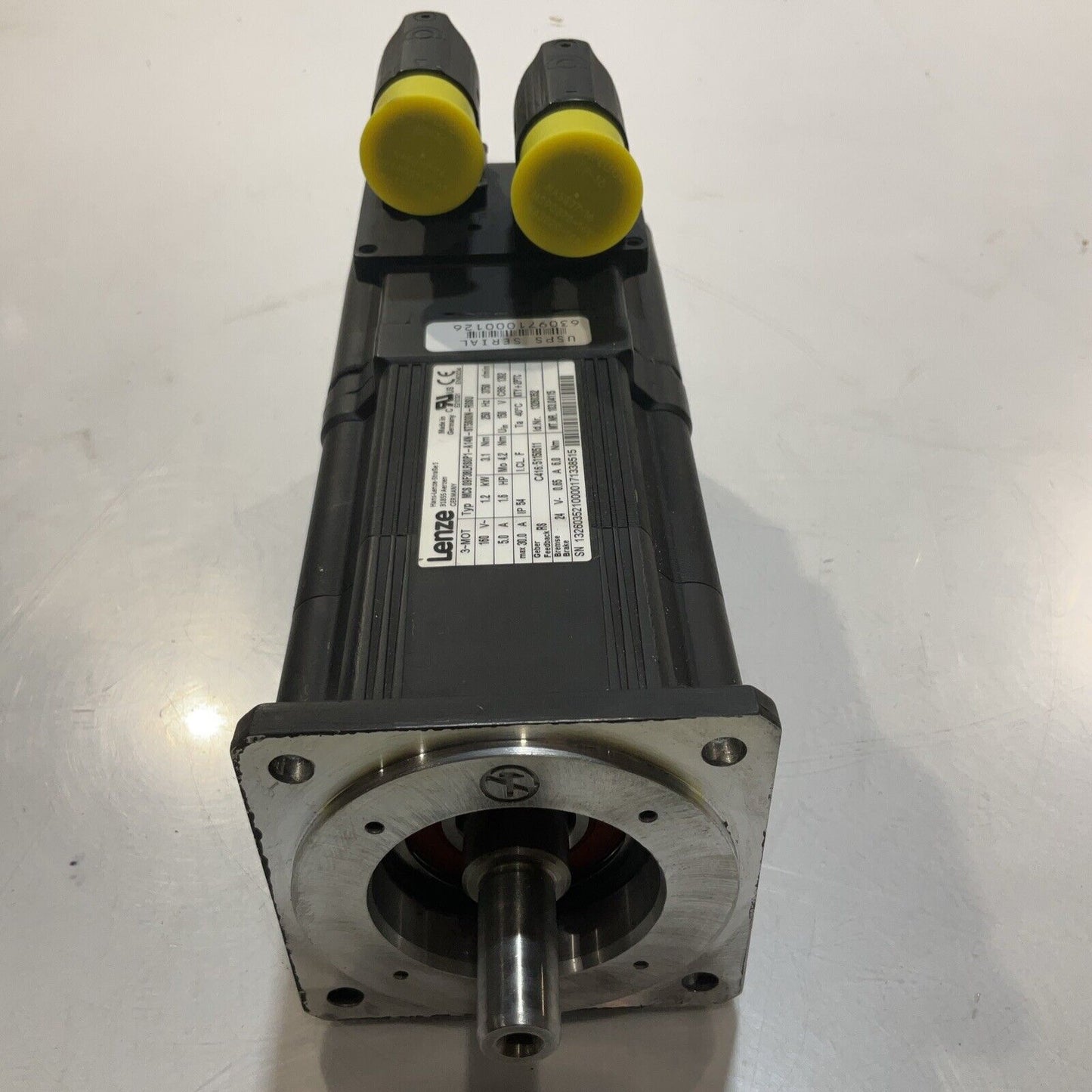 LENZE MCS 09F38LRS0P1 SERVO MOTOR U3S