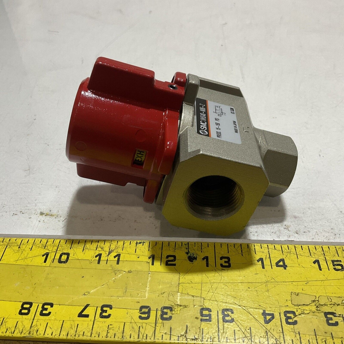 SMC  VHS40-N06-Z  VALVE  LOCK-OUT 3 WAYS  U3S