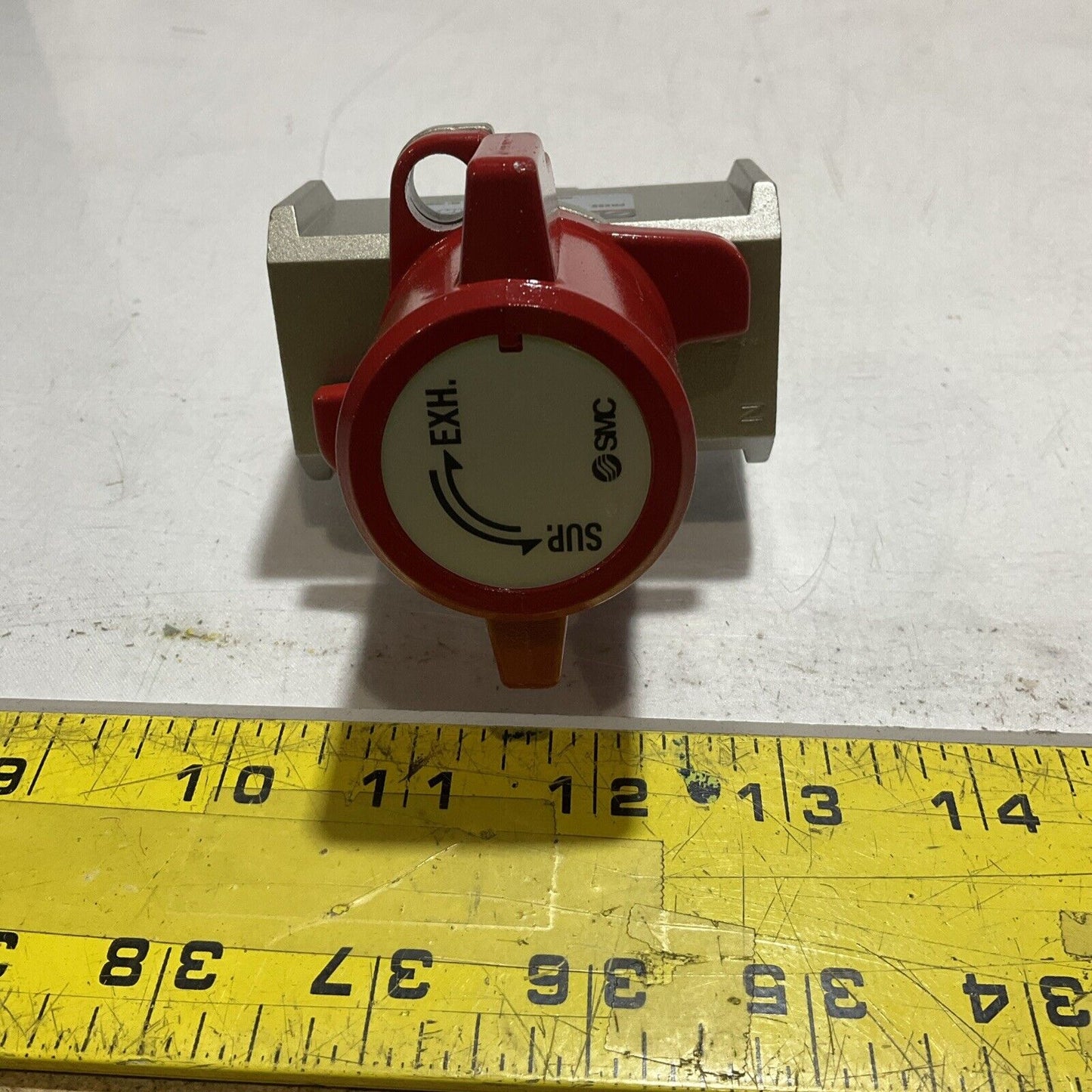 SMC  VHS40-N06-Z  VALVE  LOCK-OUT 3 WAYS  U3S