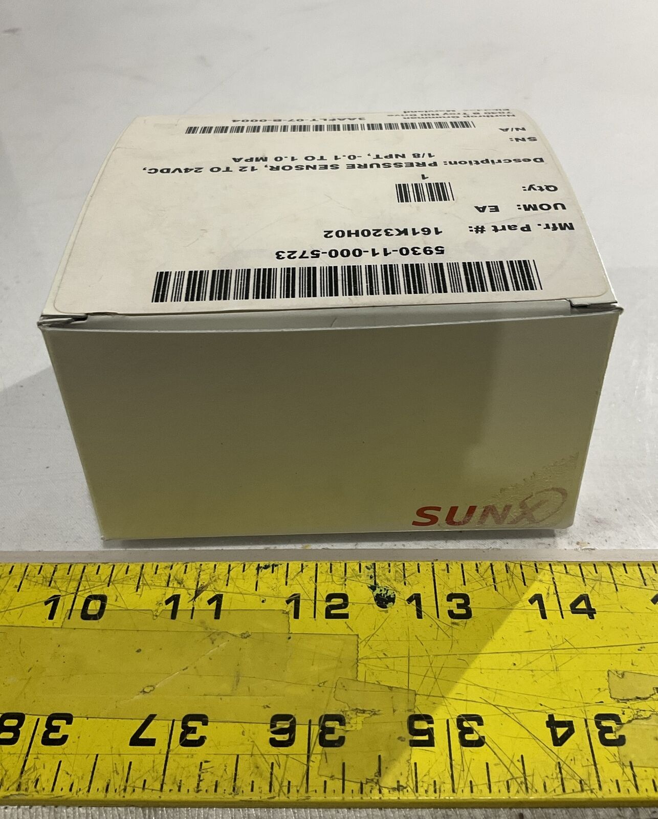 SUNX  DP-112-E-P-J  PRESURE SENSOR  24VDC U3S