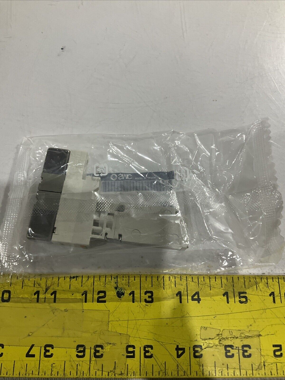 SMC VQ1201N-51 PNEUMATIC SOLENOID VALVE  U3S
