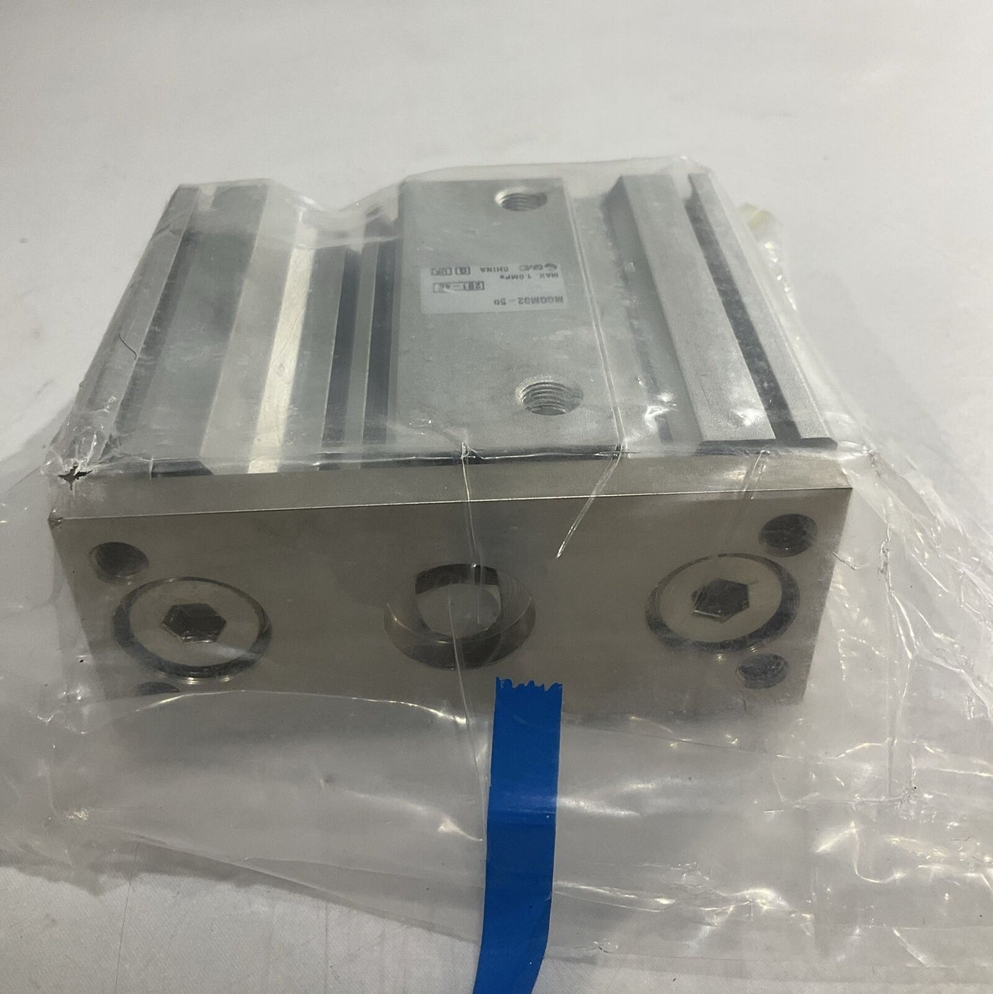 SMC MGQM32-50 PNEUMATIC CYLINDER GUIDED ACTUATOR  U3S