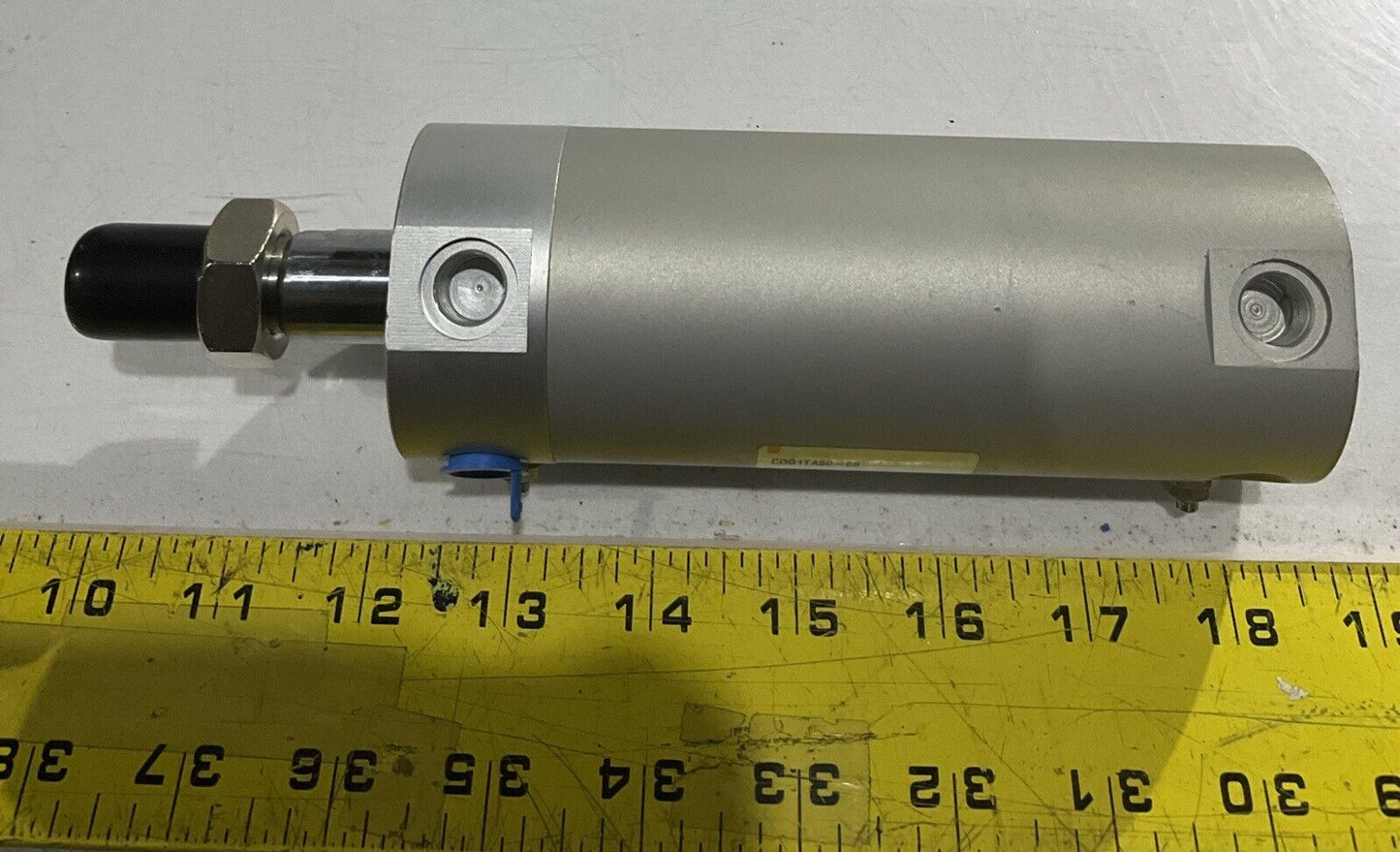 SMC CDG1TA50-65 PNEUMATIC CYLINDER 145 PSI U3S