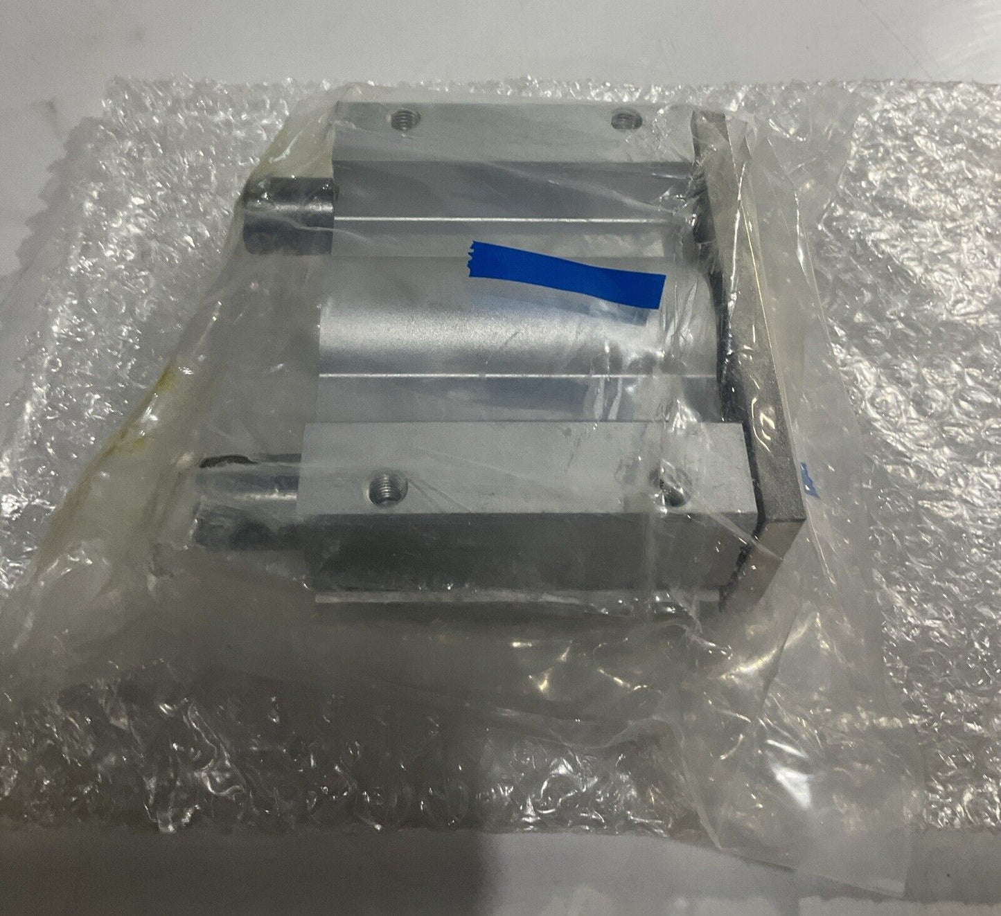 SMC MGQM32-50 PNEUMATIC CYLINDER 1.0 MPA 2B1-46 U3S