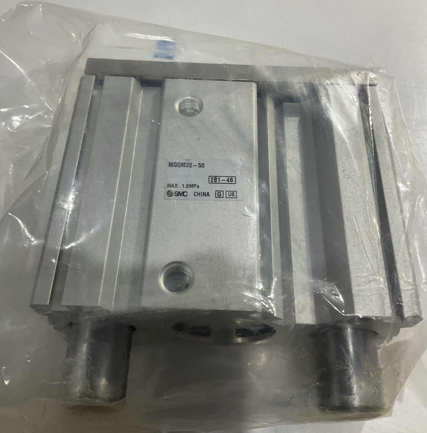 SMC MGQM32-50 PNEUMATIC CYLINDER 1.0 MPA 2B1-46 U3S