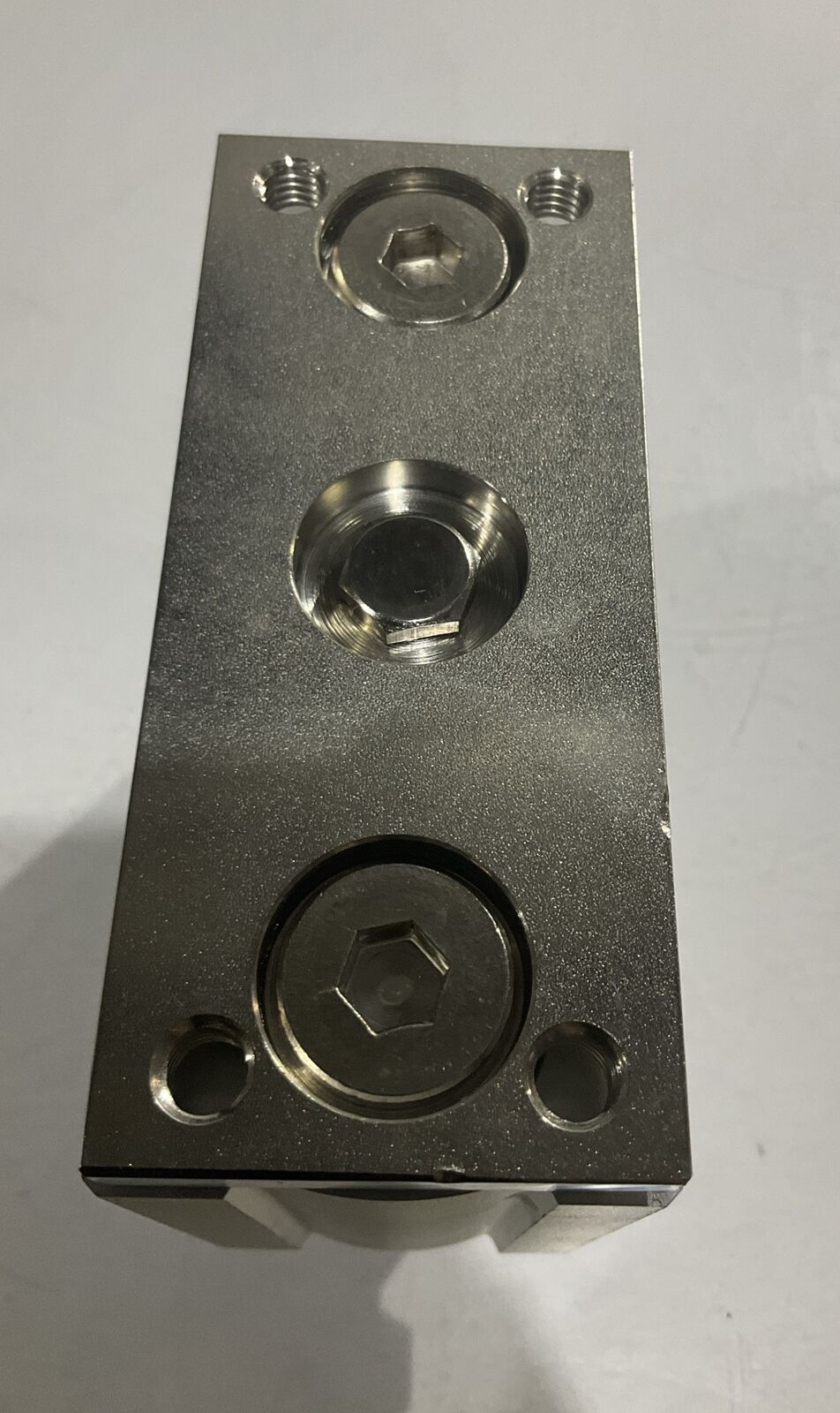 SMC MGQM32-50 PNEUMATIC CYLINDER 1.0 MPA 2B1-46 U3S