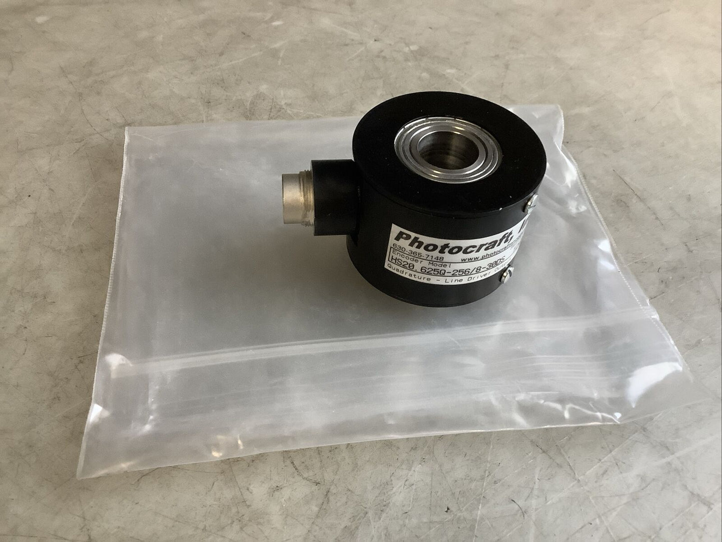 PHOTOCRAFT HS20.625Q-256/8-30DS HOLLOW SHAFT INCREMENTAL ENCODER U3S