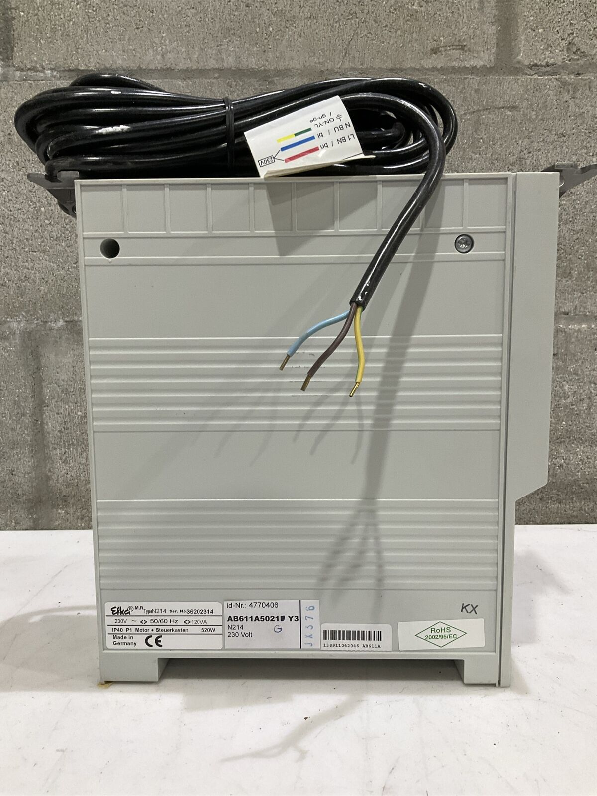 EFKA AB611A5021 N214 COMPACT SERVO MOTOR VARIO DC 50/60 HZ 230V RM6