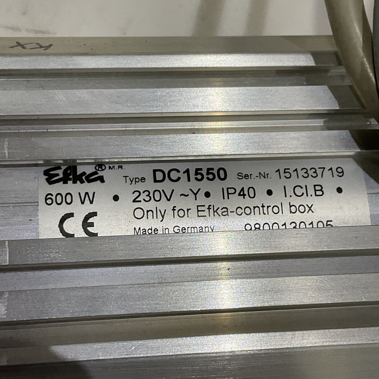 EFKA AB611A5021 N214 COMPACT SERVO MOTOR VARIO DC 50/60 HZ 230V RM6