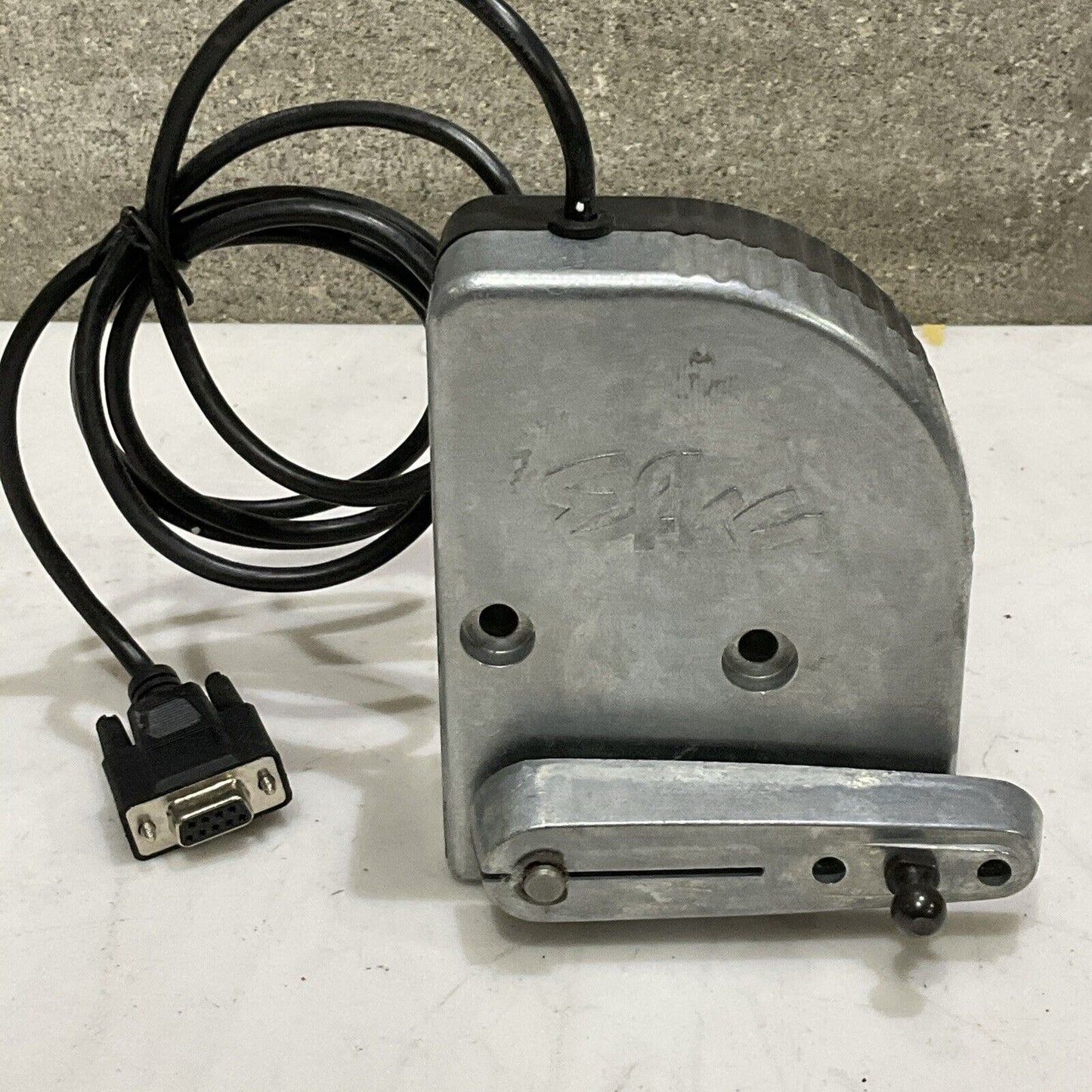 EFKA AB611A5021 N214 COMPACT SERVO MOTOR VARIO DC 50/60 HZ 230V RM6