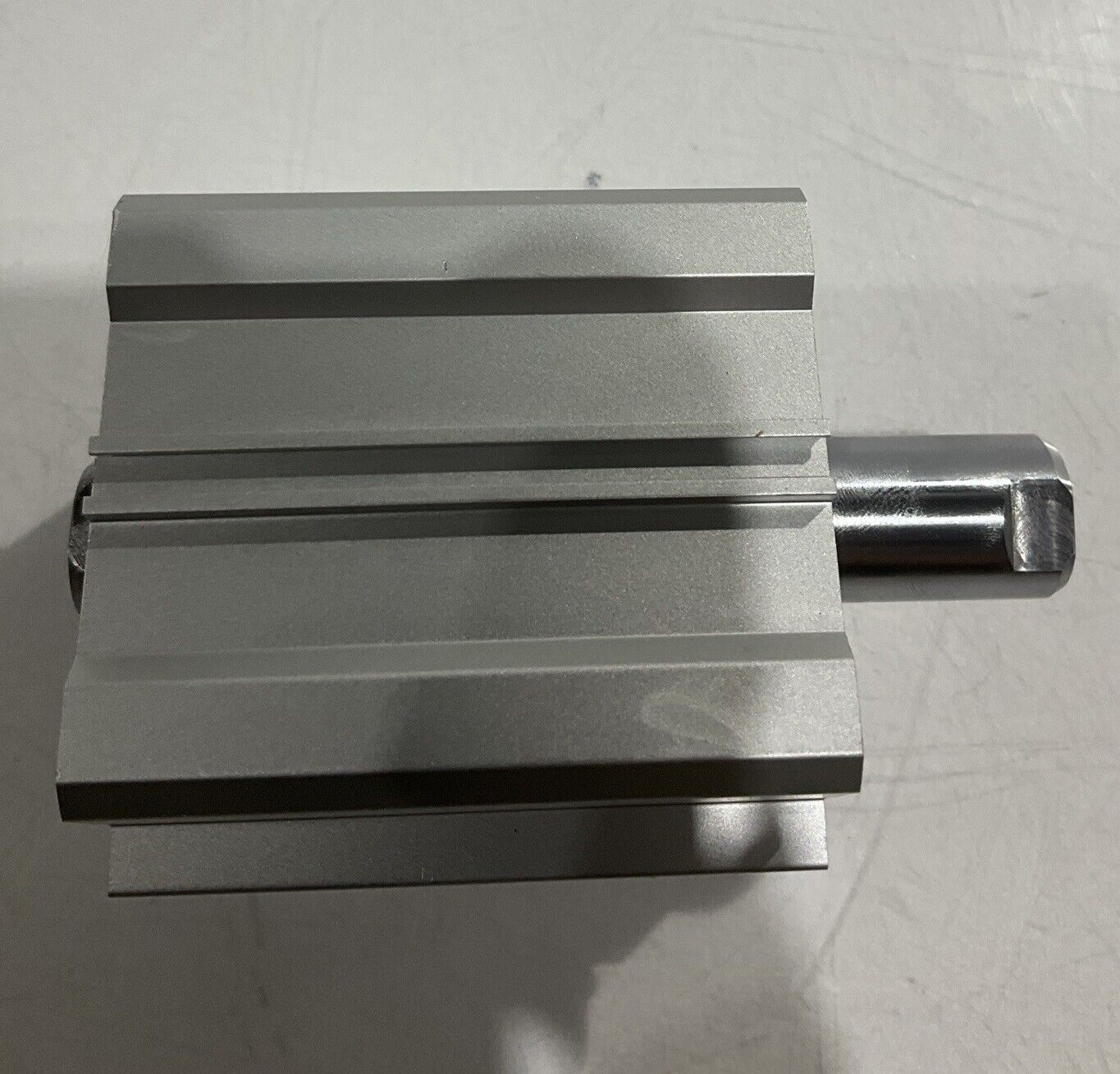 SMC  CDQ2WB50-25D CYLINDER  SHOT PIM U3S