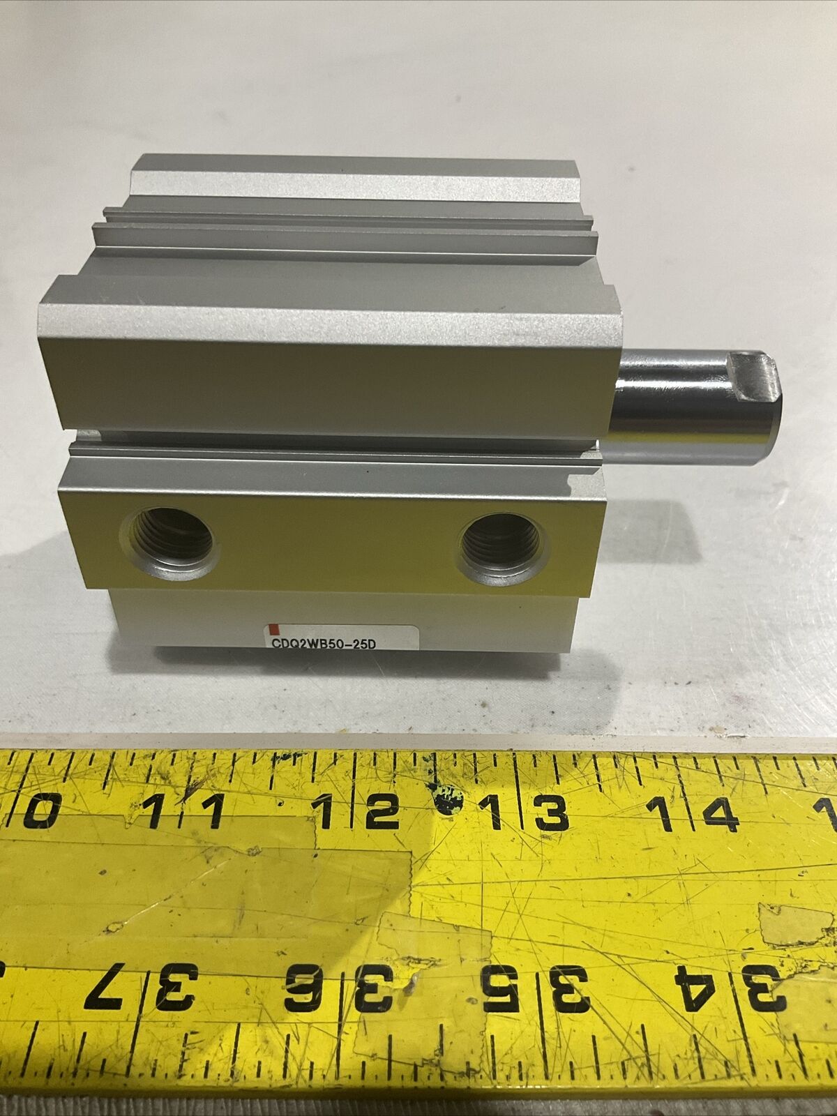 SMC  CDQ2WB50-25D CYLINDER  SHOT PIM U3S