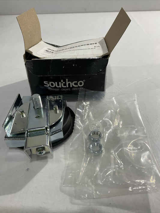 SOUTHCO  CC17-K0D0153  LATCH FLUSHCUP MIDSIZE  PERPENDICULAR BLK  U3S