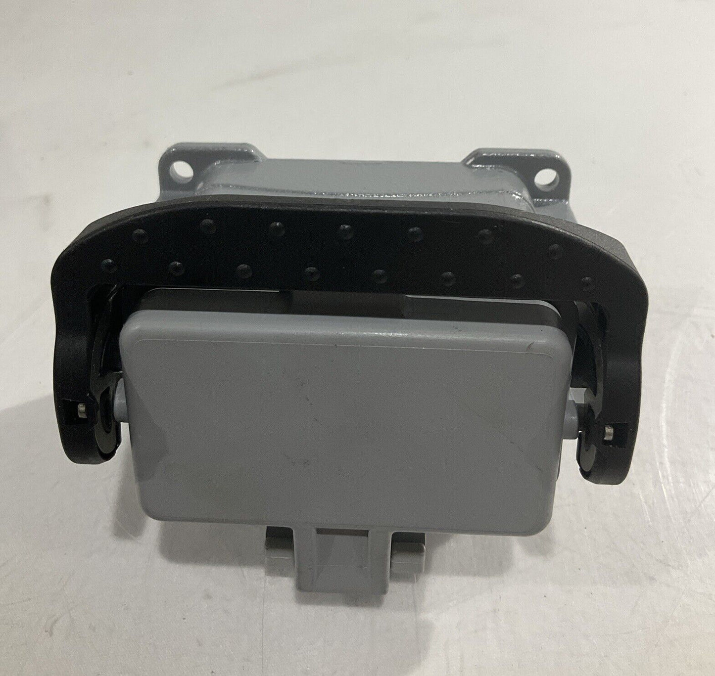 PHOENIX  CONTACT  1771422 CONTACT CONVER  U4M