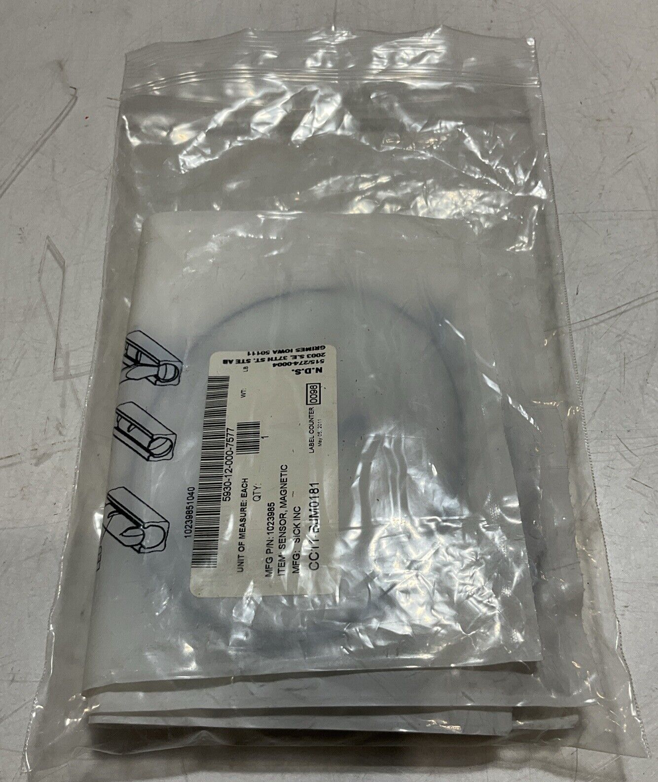 SICK  MZN1-06VPS-KRD 1023985 MAGNETIC SENSOR  LOT OF 4 U3S