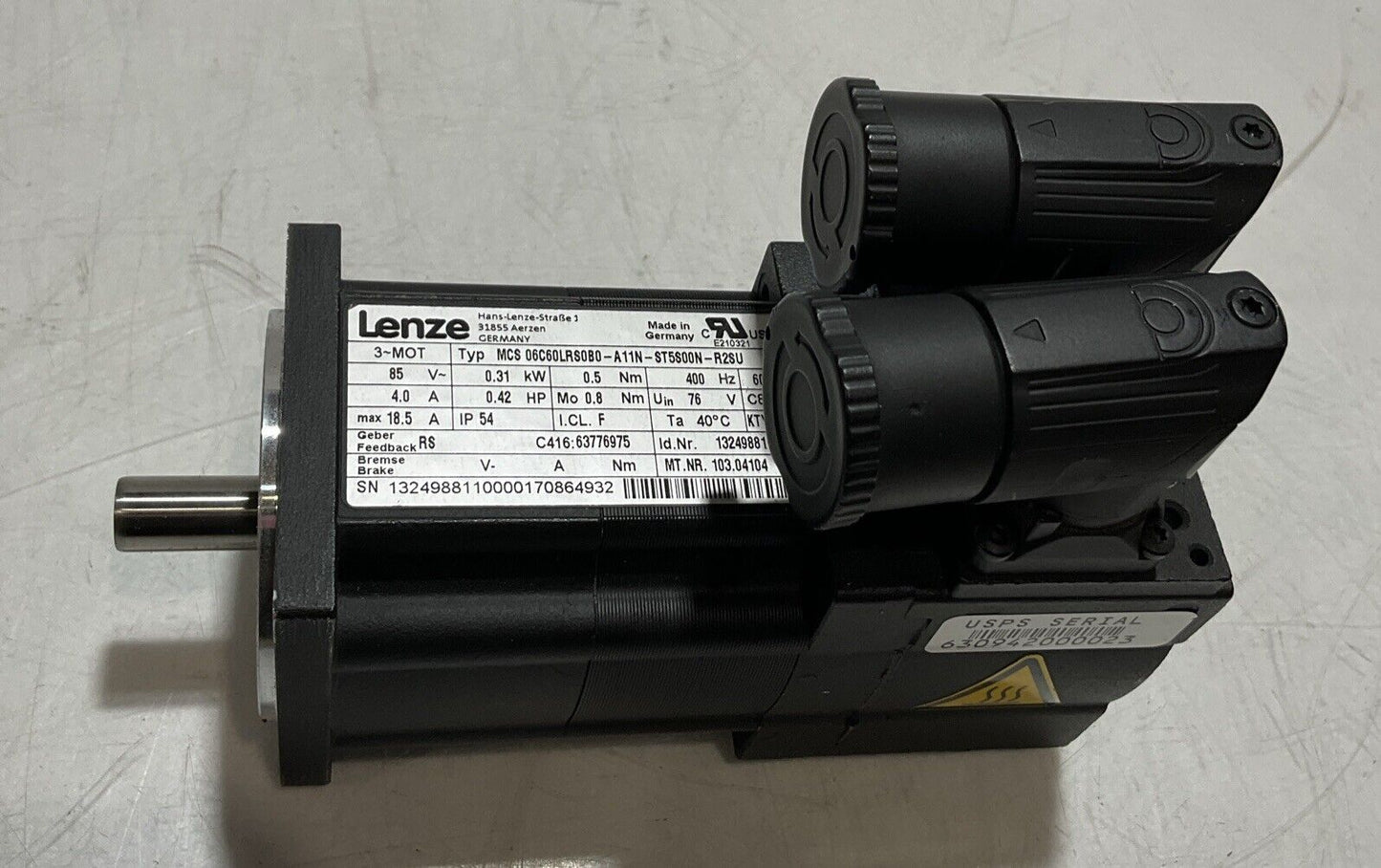 LENZE  MCS 06C60LRS0B0-A11N-ST5S00N-R2SU SERVO MOTOR U3S