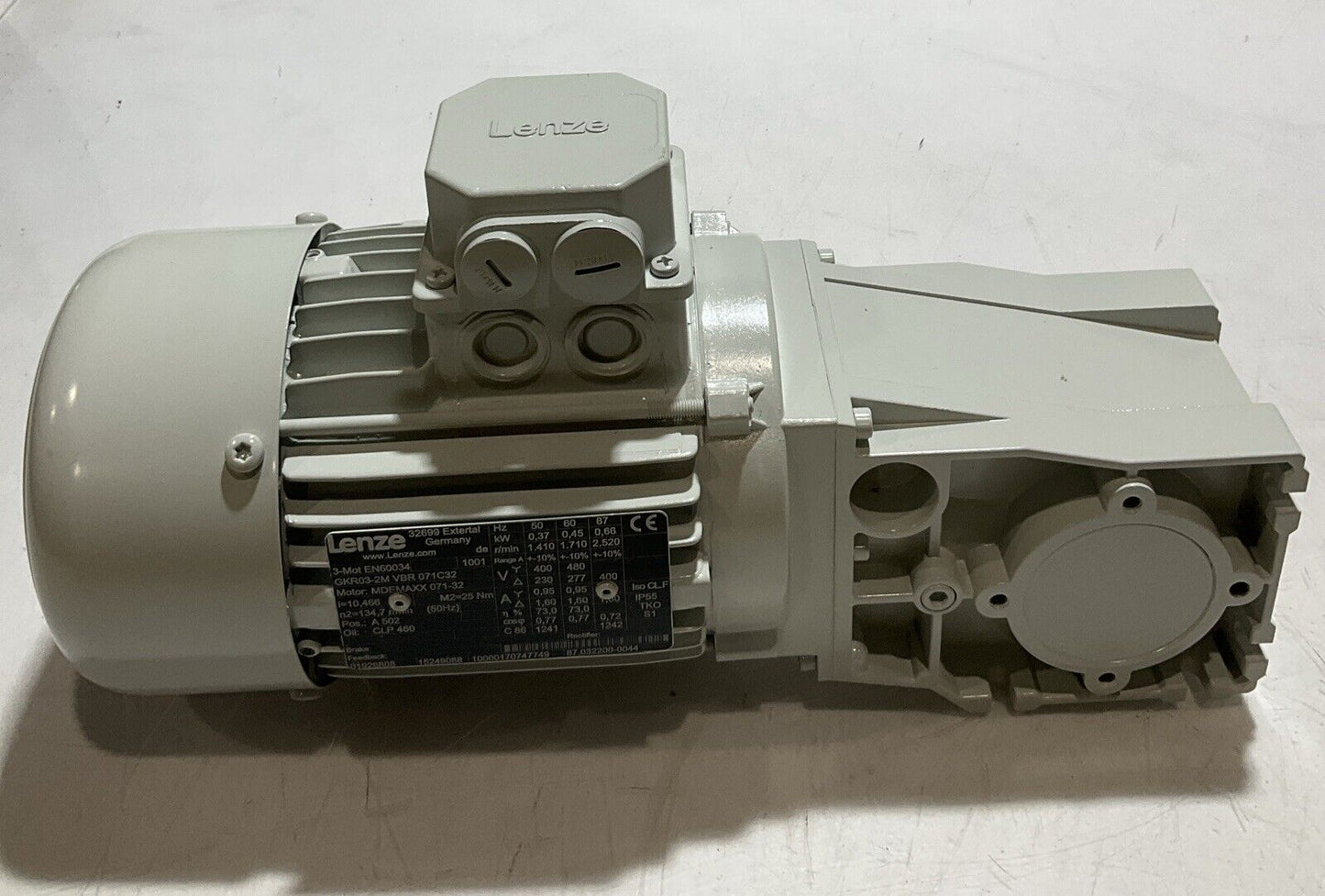 LENZE GKR04-2MVBR071C32 MDE-MAXX 071-32 GEARMOTOR 400V U3S