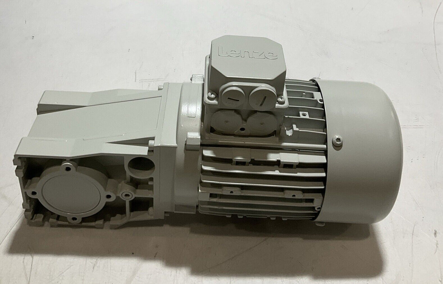 LENZE G50AB045MVBR2C MDEMAXX 071-32C0U GEARMOTOR U3S