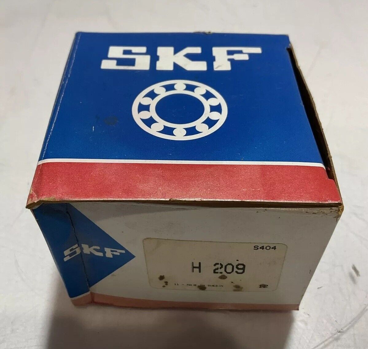 SKF  H209  ADAPTER  SLEEVES   74X52 U3S