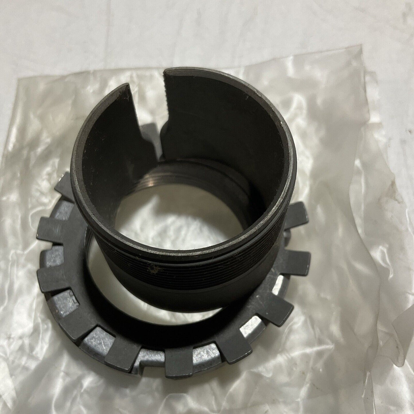 SKF H208 ADAPTER SLEEVES LOT OF 8 U3S