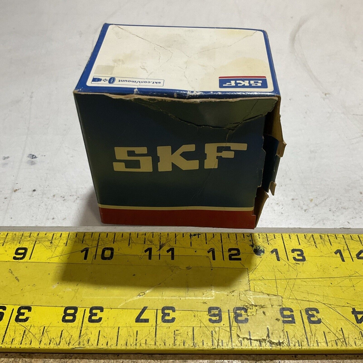 SKF H208 ADAPTER SLEEVES LOT OF 8 U3S