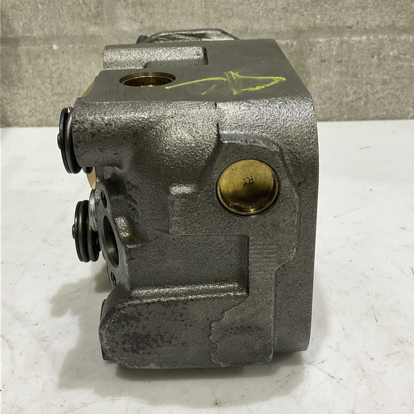 ARROW 13024737 NON SHIELDED COMPLETE HEAD CYLINDER  U4M