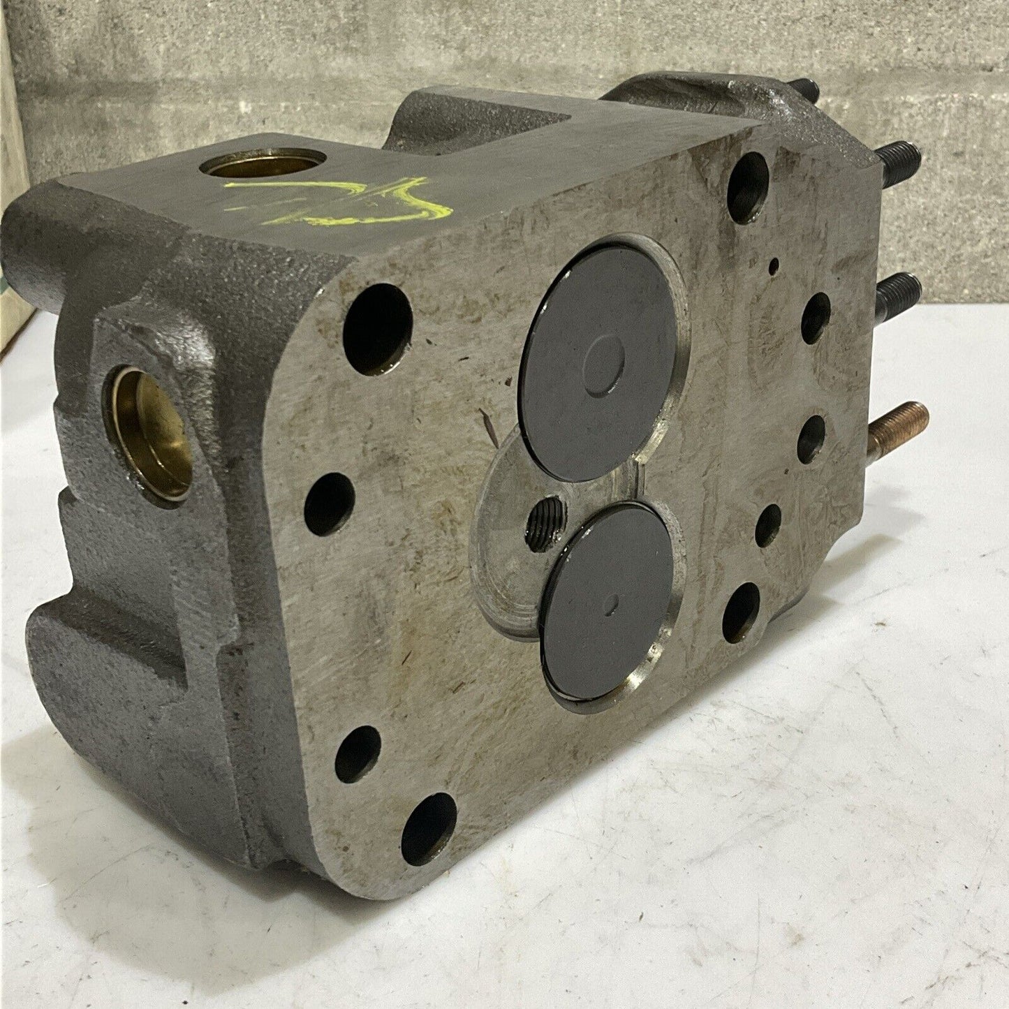 ARROW 13024737 NON SHIELDED COMPLETE HEAD CYLINDER  U4M
