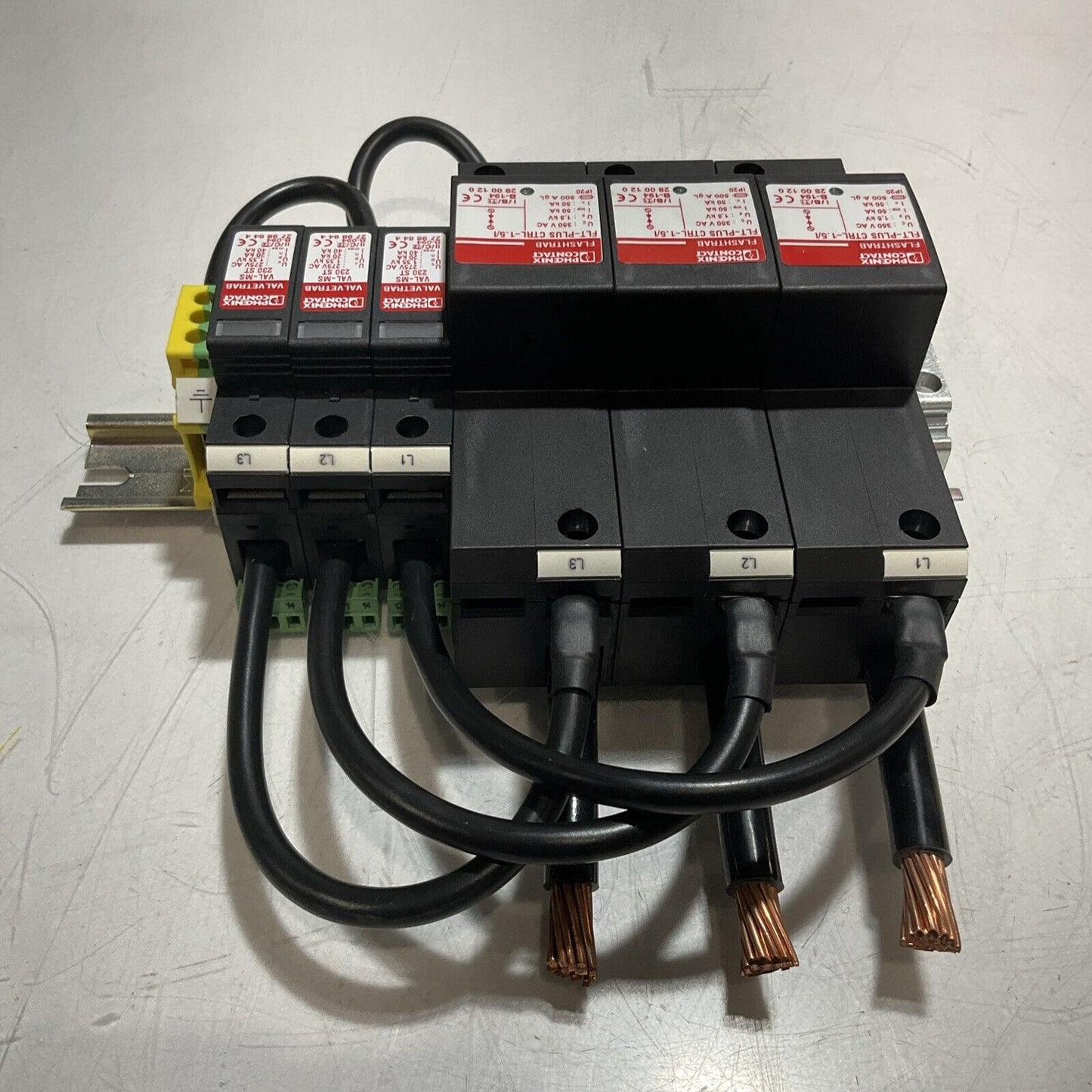 PHOENIX CONTACT 5603415 SYS FT+CT-VAL 208/120 LIGHTING ARRESTER TVSS SYSTEM U3S