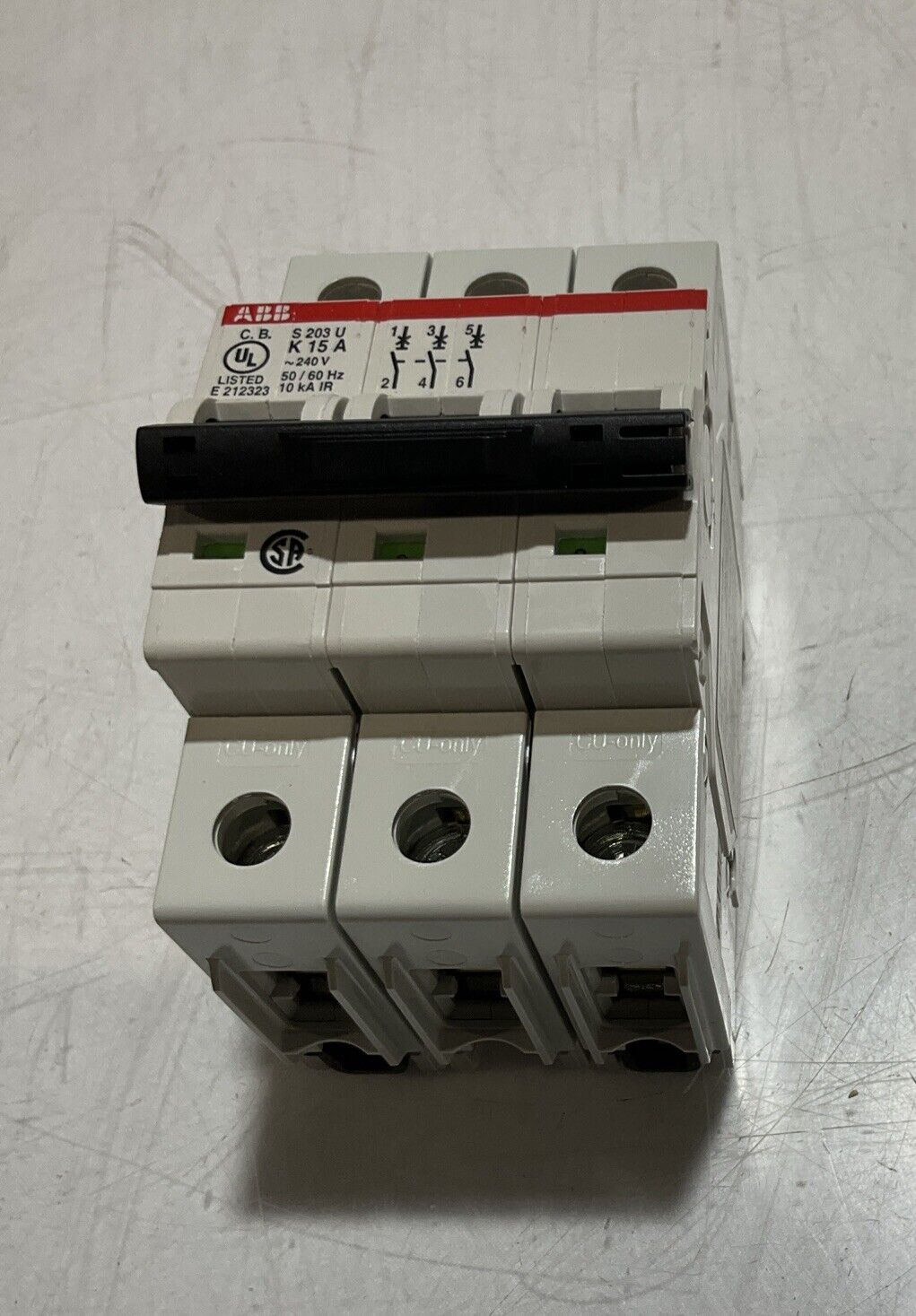 ABB S203U-K15 CIRCUIT BREAKER 3-Pole 240V 60HZ 5.5kA RAIL MOUNT U3S