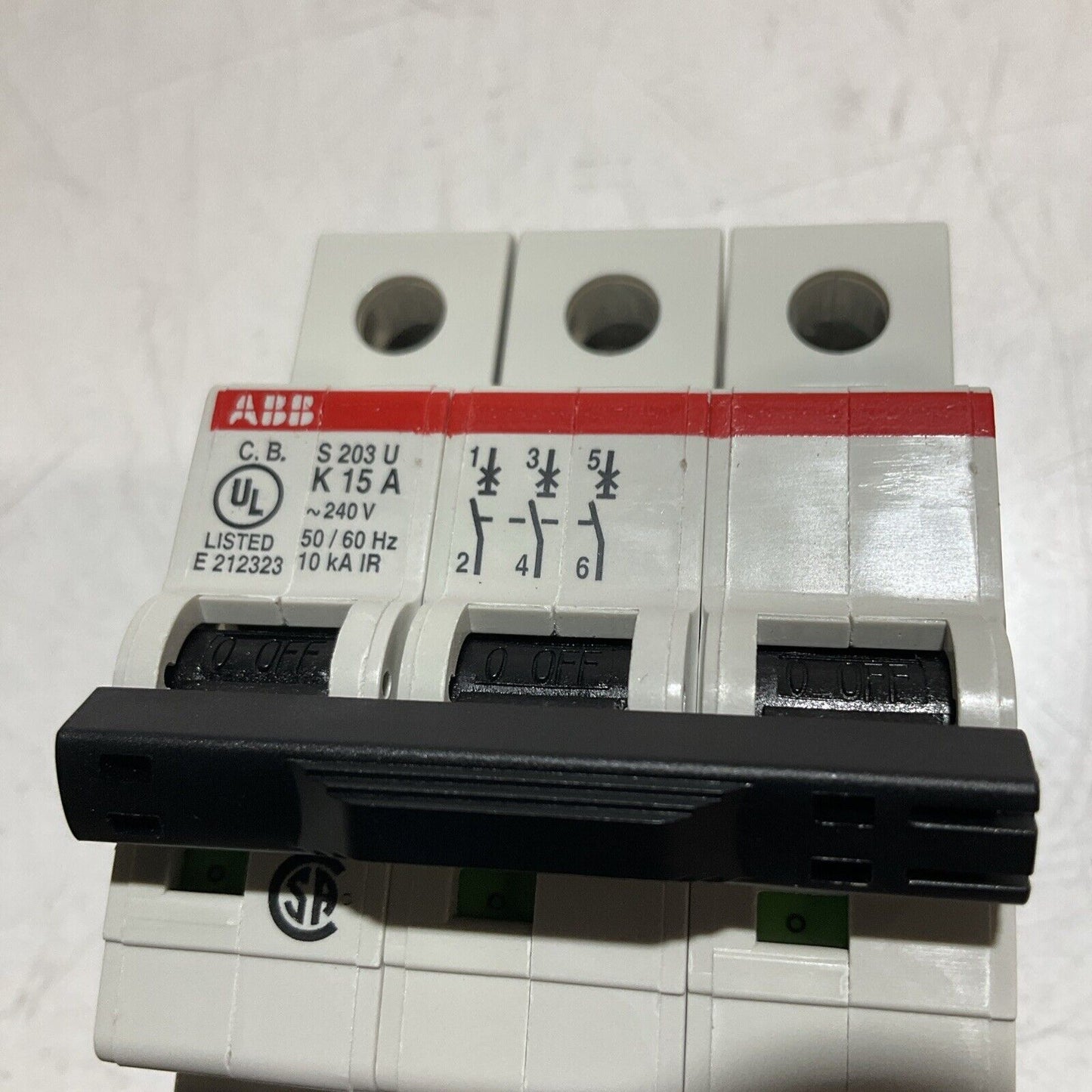 ABB S203U-K15 CIRCUIT BREAKER 3-Pole 240V 60HZ 5.5kA RAIL MOUNT U3S