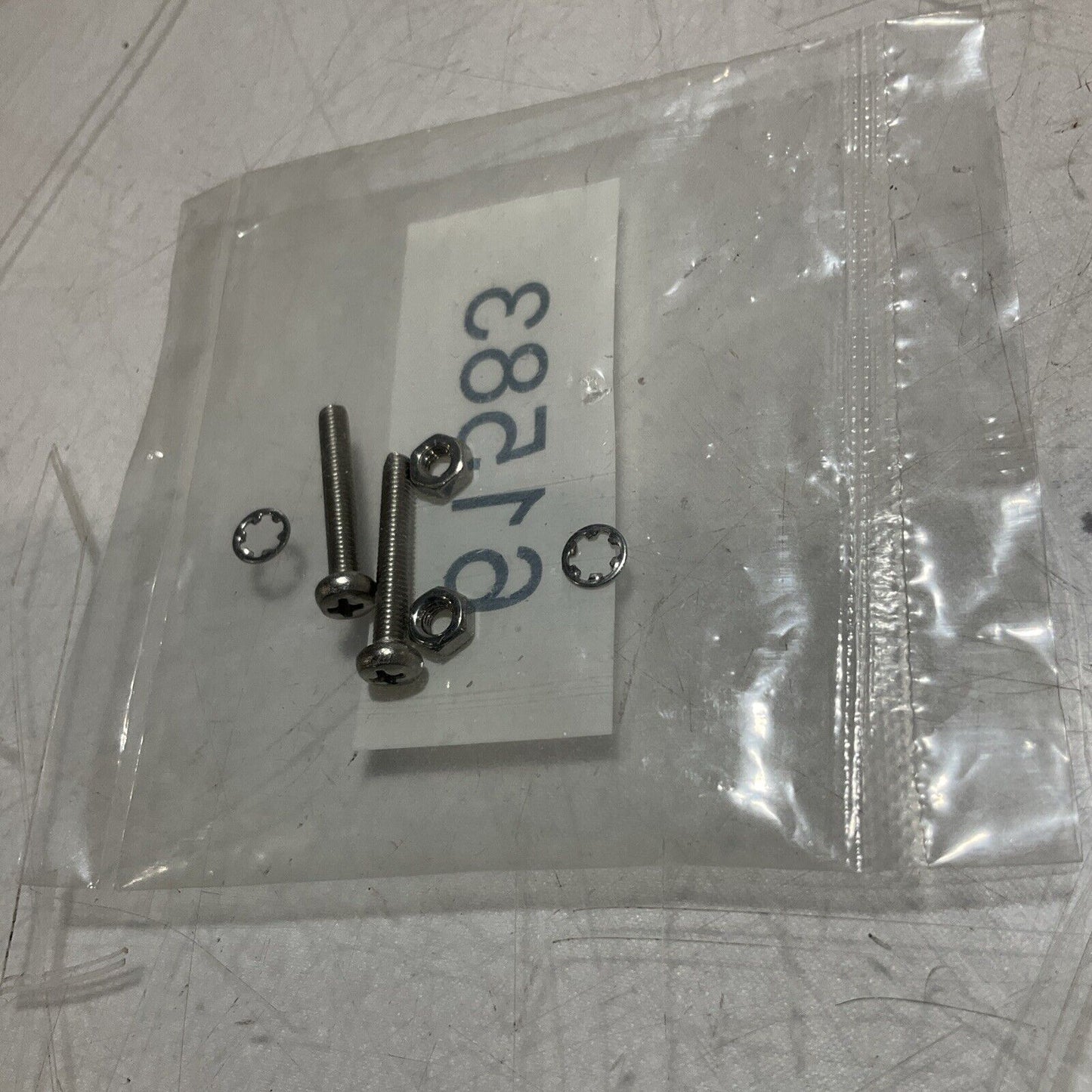 BANNER QS18VP6LPW-78992 PHOTOELECTRIC SENSOR WIDE ANGLE PNP DP 4PIN LOT OF 2 U3S